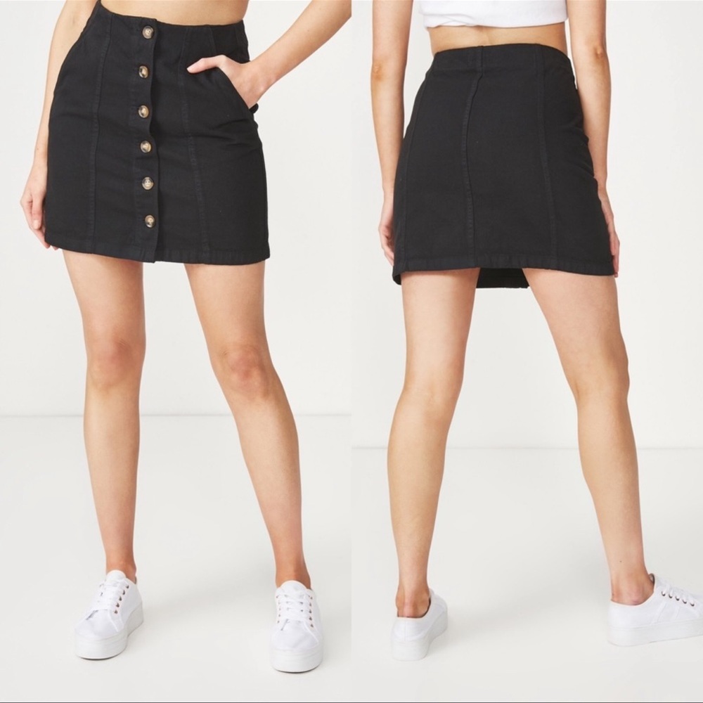 🍀Cotton on black distressed/faded denim skirt